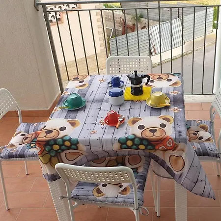 דירה Dimora Mamma Anna מסניה
